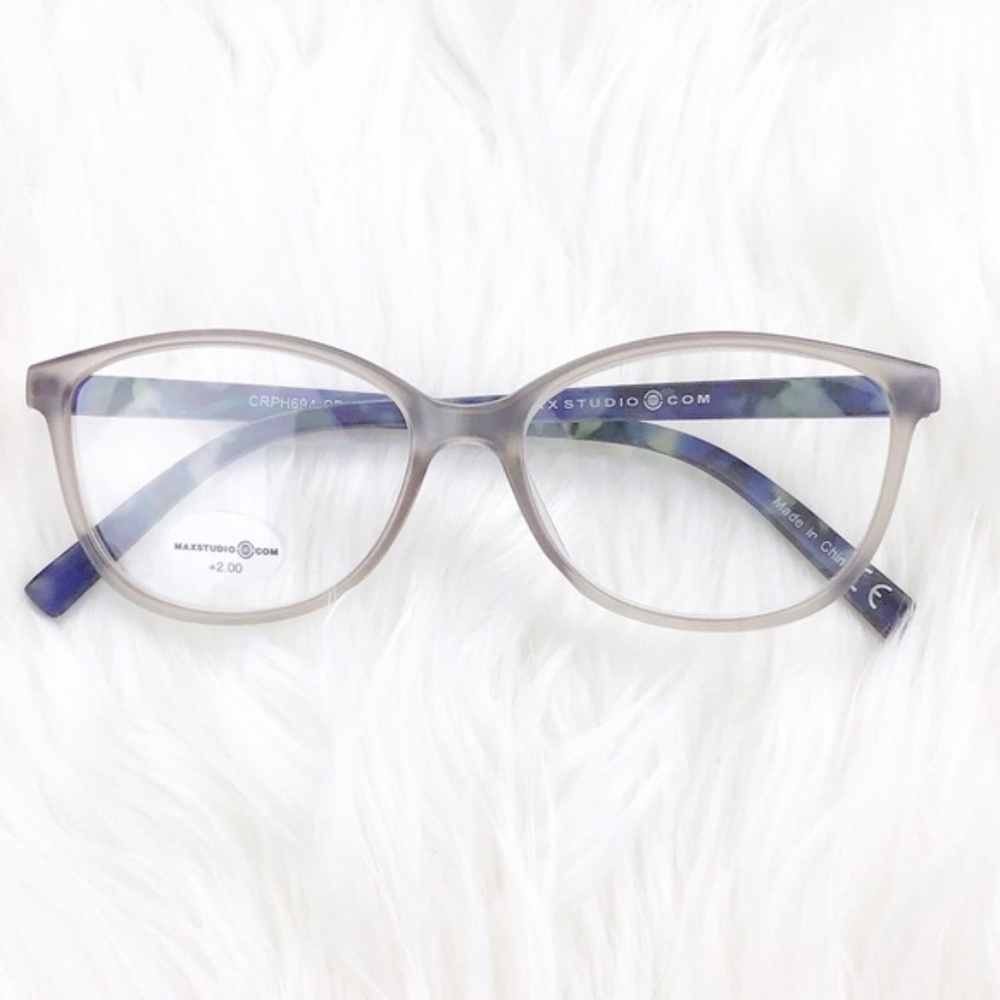 NWT Max Studio +2.00 Gray & Blue Readers